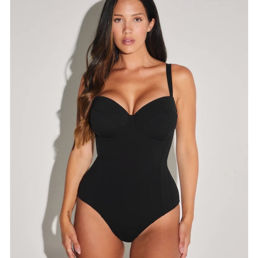 Ta3 Lushy Cinch back bathing suit